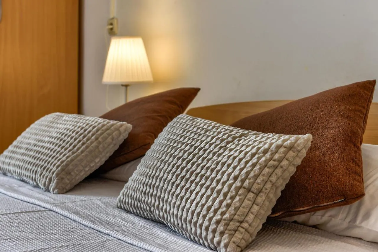 Apartments Andi 佩特坎内